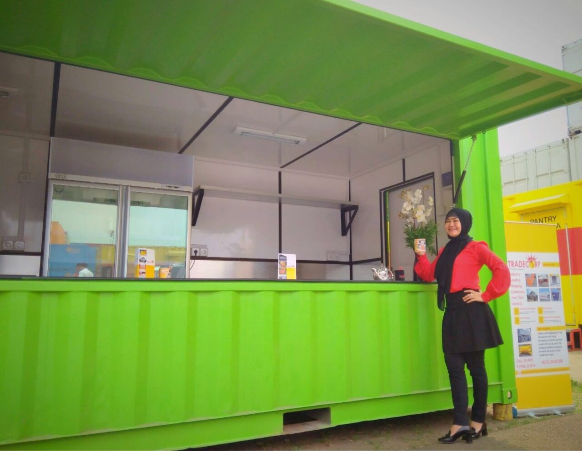 20ft Portable Retail Store Container Shop Manufacturer from Mumbai